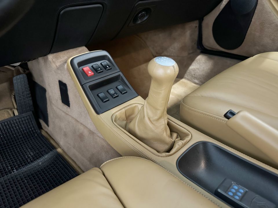 PORSCHE 911 Type 993 Turbo 3.6 450ch Pack WLS2 Kit XLC BVM6 - Le Hangar Bordelais - image 13