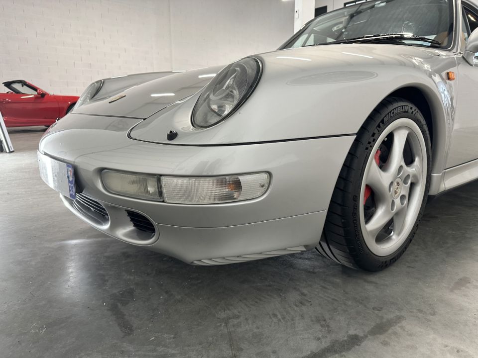 PORSCHE 911 Type 993 Turbo 3.6 450ch Pack WLS2 Kit XLC BVM6 - Le Hangar Bordelais - image 21