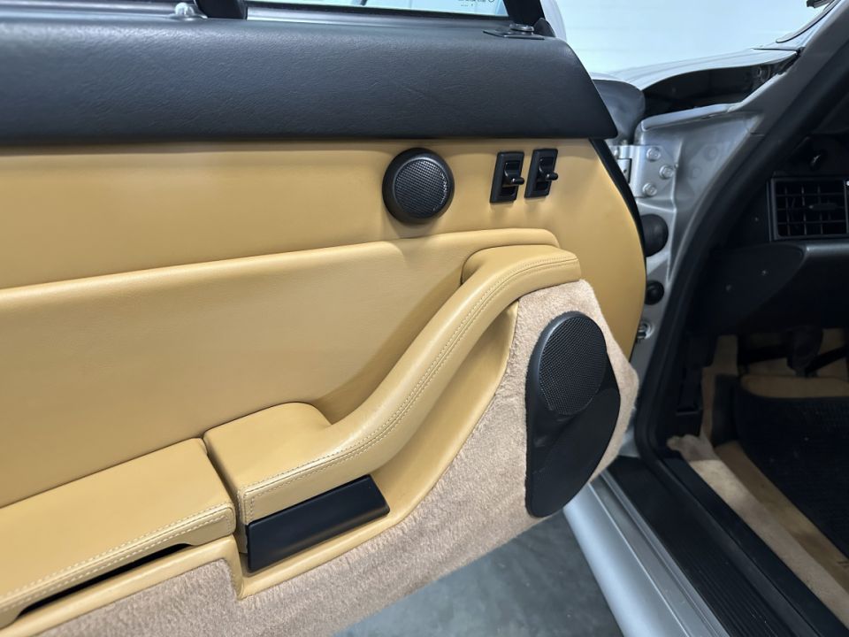 PORSCHE 911 Type 993 Turbo 3.6 450ch Pack WLS2 Kit XLC BVM6 - Le Hangar Bordelais - image 23