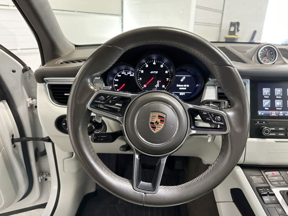 Porsche Macan GTS V6 3.6 360ch PDK7 : Puissance et Confort au Rendez-vous - 54 990 € - image 11
