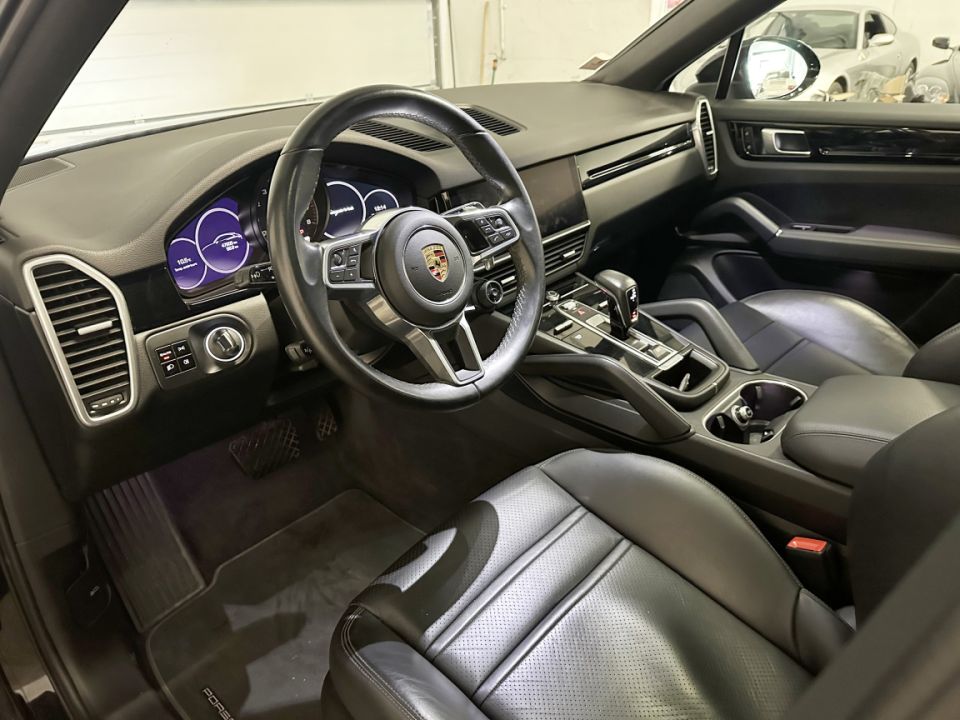 Porsche Cayenne E-Hybrid Coupé V6 3.0 340ch + 122ch Tiptronic S, SUV Noir Unité - image 1