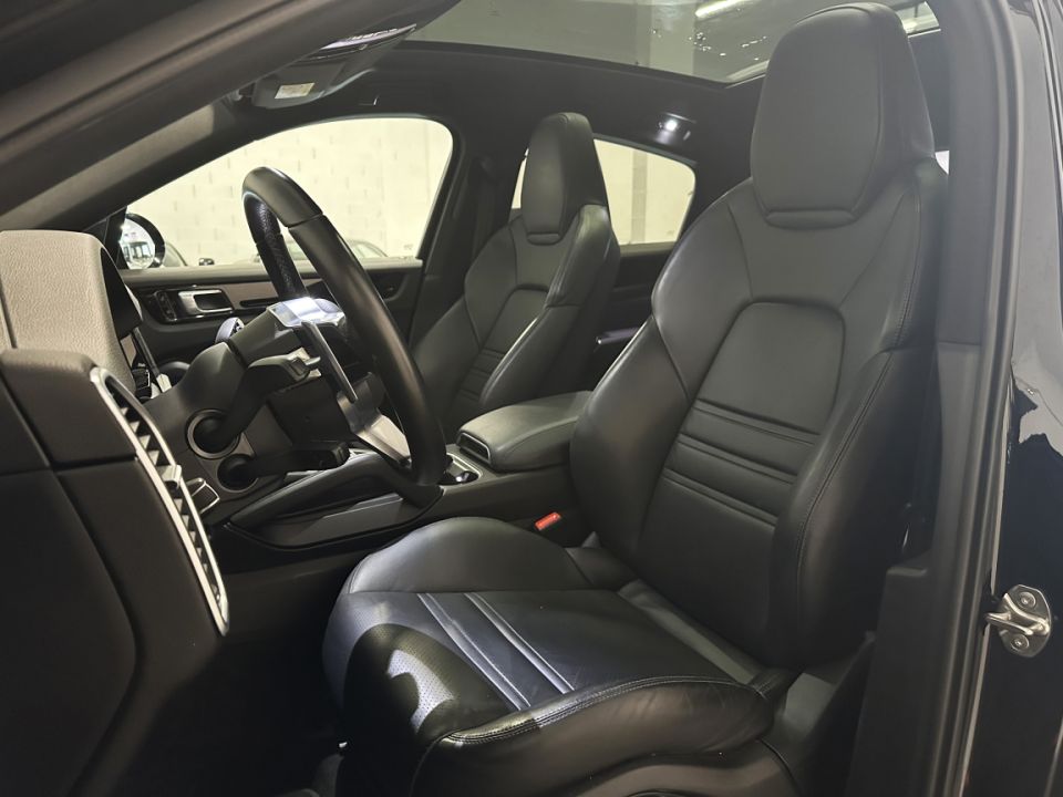 Porsche Cayenne E-Hybrid Coupé V6 3.0 340ch + 122ch Tiptronic S, SUV Noir Unité - image 3