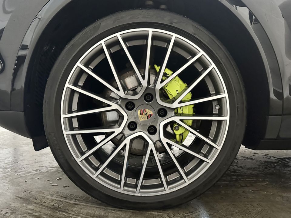Porsche Cayenne E-Hybrid Coupé V6 3.0 340ch + 122ch Tiptronic S, SUV Noir Unité - image 15