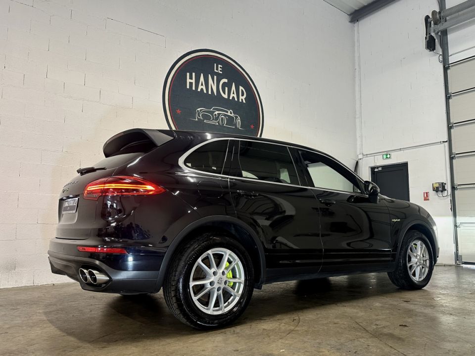 Porsche Cayenne S E-Hybrid V6 3.0 416ch Tiptronic8 - SUV hybride de luxe - 41 990 € - image 19