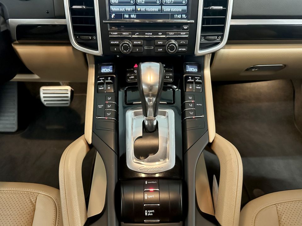 Porsche Cayenne S E-Hybrid V6 3.0 416ch Tiptronic8 - 41 990 € - image 20