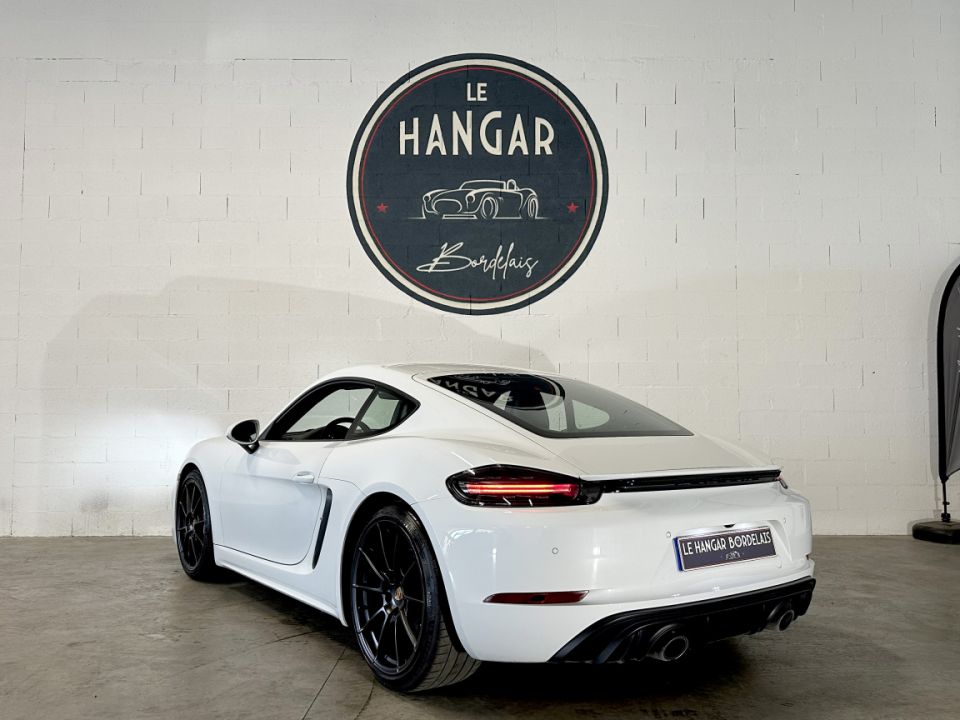 PORSCHE 718 CAYMAN GTS 4.0 – Performances pures et design racé - 89 990 € - image 4