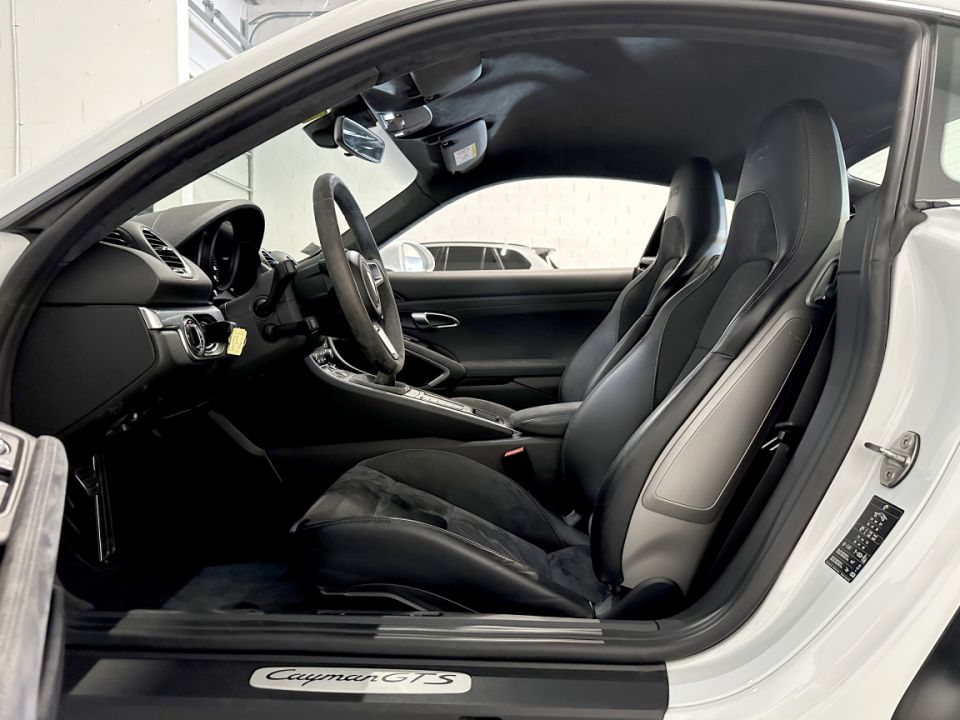 PORSCHE 718 CAYMAN GTS 4.0 – Performances pures et design racé - 89 990 € - image 5
