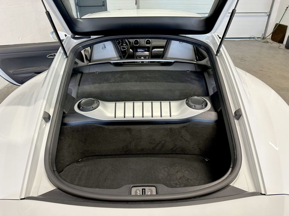 PORSCHE 718 CAYMAN GTS 4.0 – Performances pures et design racé - 89 990 € - image 19