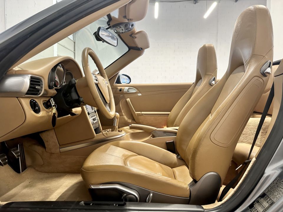 PORSCHE 911 Type 997 Carrera S Cabriolet 3.8 355ch BVM6 - Performance et Élégance - 59 990 € - image 5