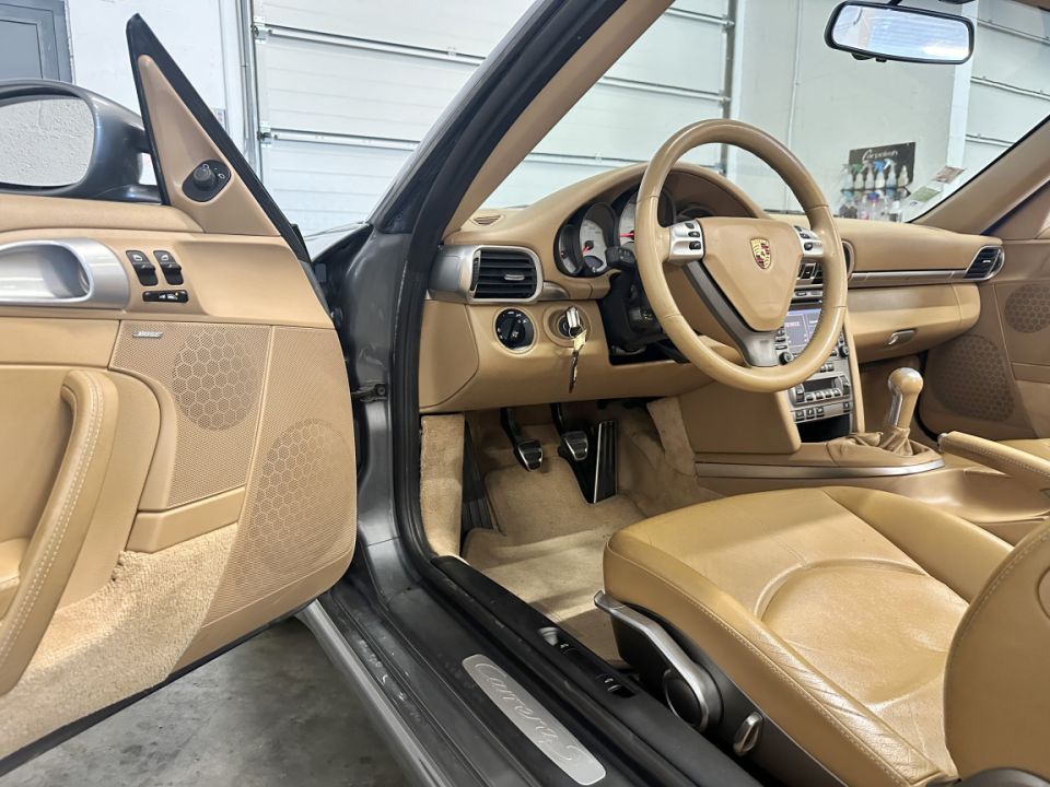 PORSCHE 911 Type 997 Carrera S Cabriolet 3.8 355ch BVM6 - Performance et Élégance - 59 990 € - image 16