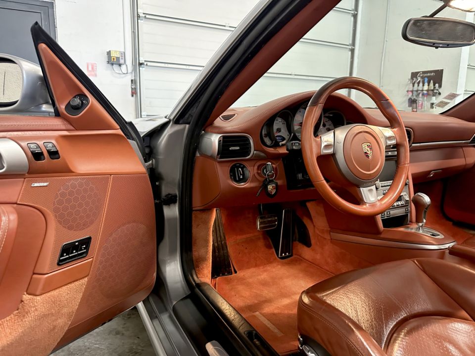 Porsche 911 Type 997 Carrera S Coupé 3.8 355ch Tiptronic – Élégance et puissance au quotidien - 44 990 € - image 19