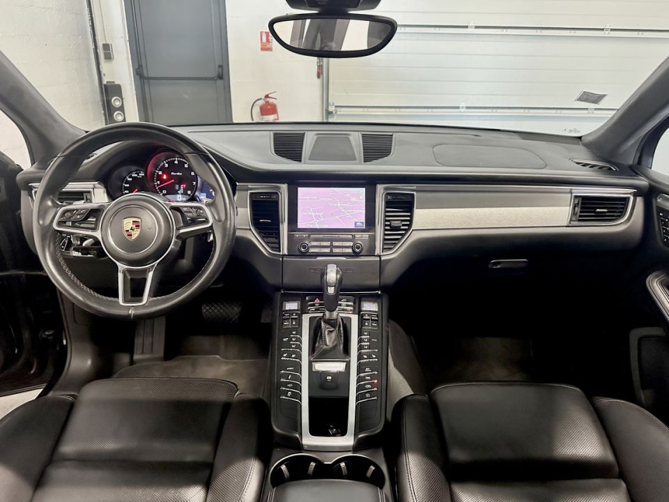 Porsche Macan Turbo V6 3.6 400ch PDK7 - Performance et Luxe en Un - 36 990 € - image 11