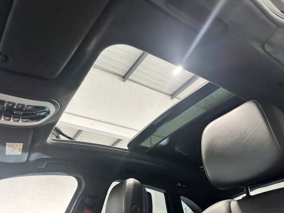 Porsche Macan Turbo V6 3.6 400ch PDK7 - Performance et Luxe en Un - 36 990 € - image 19
