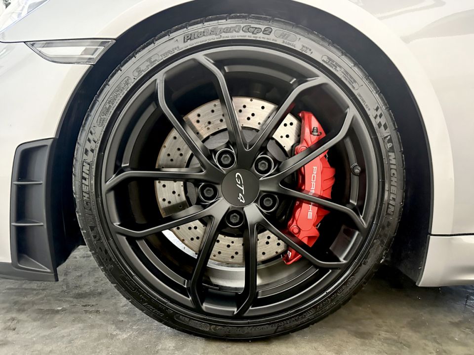 PORSCHE CAYMAN 718 GT4 4.0 GT4 420ch BVM6 - Le Hangar Bordelais - image 15