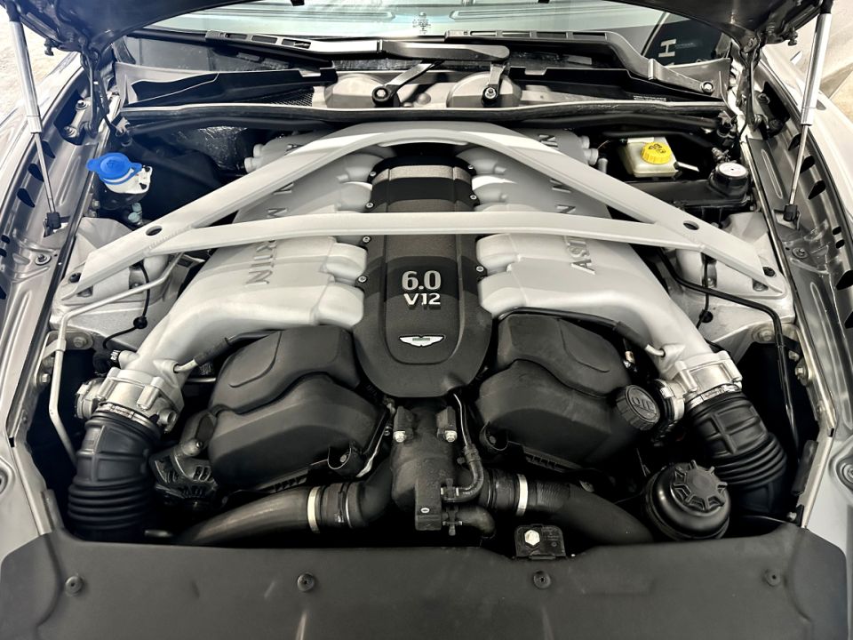 ASTON MARTIN DB9 Volante V12 6.0 517ch Touchtronic A – Cabriolet de luxe, performance et confort - 124 990 € - image 19