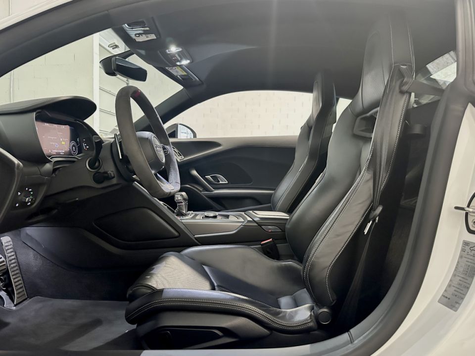 AUDI R8 COUPE RWS V10 5.2 FSI 540ch S-Tronic7 – Véhicule d’exception - 149 990 € - image 5