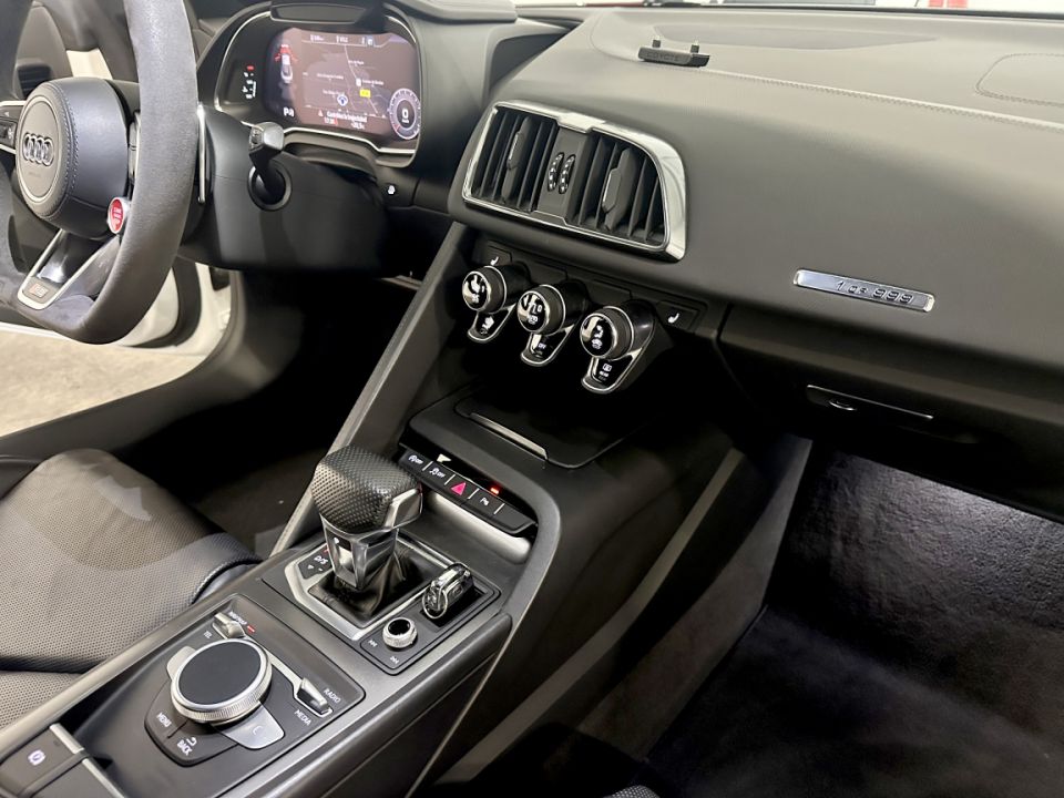 AUDI R8 COUPE RWS V10 5.2 FSI 540ch S-Tronic7 – Véhicule d’exception - 149 990 € - image 11