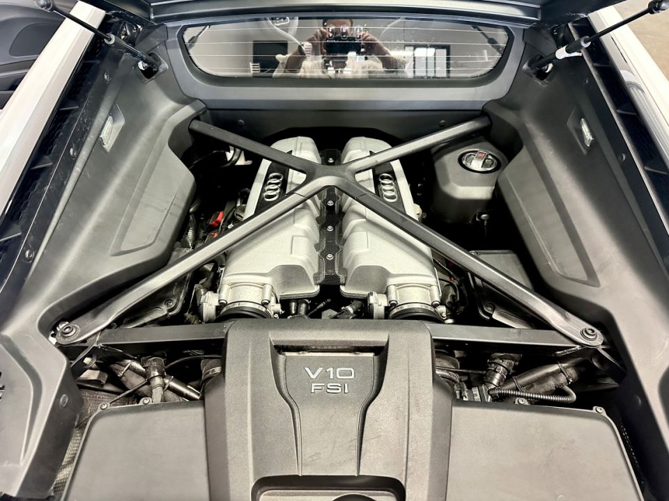 AUDI R8 COUPE RWS V10 5.2 FSI 540ch S-Tronic7 – Véhicule d’exception - 149 990 € - image 21