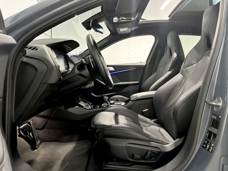 B.M.W. SERIE 1 M135i xDrive 306ch - Élégance et Puissance Réunies - 33 990 € - image 5