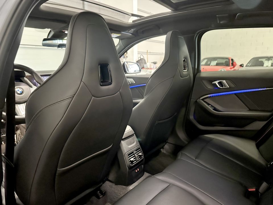 B.M.W. SERIE 1 M135i xDrive 306ch - Élégance et Puissance Réunies - 33 990 € - image 7