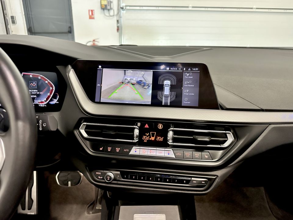 B.M.W. SERIE 1 M135i xDrive 306ch - Élégance et Puissance Réunies - 33 990 € - image 19
