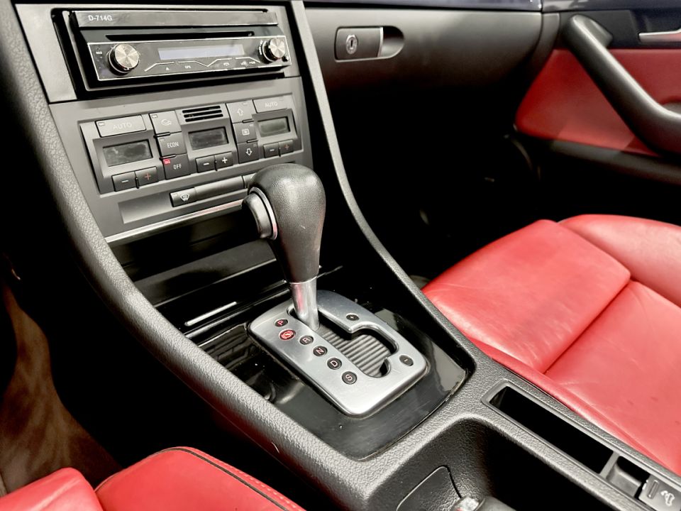 Audi S4 Cabriolet V8 4.2 344ch Quattro Tiptronic6 – Cabriolet de luxe avec performances exceptionnelles - 14 990 € - image 16