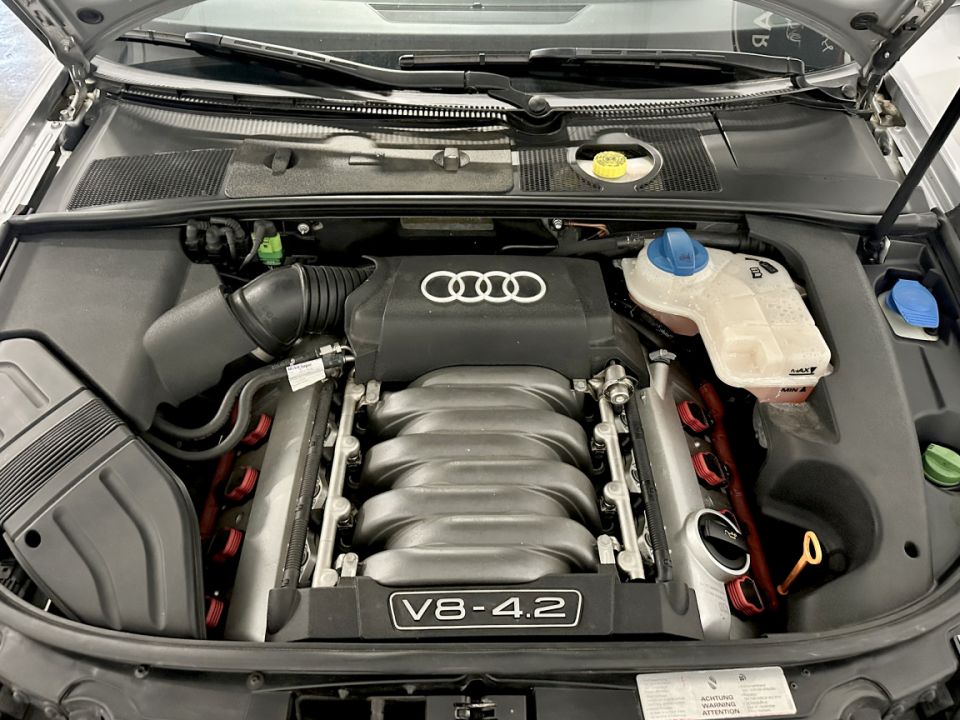 Audi S4 Cabriolet V8 4.2 344ch Quattro Tiptronic6 – Cabriolet de luxe avec performances exceptionnelles - 14 990 € - image 20