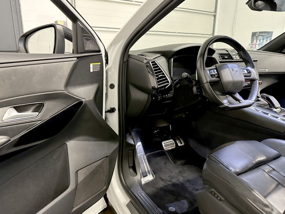DS7 CROSSBACK 2.0 BlueHDi 180ch EAT8 Grand Chic – SUV élégant et performant - 24 990 € - image 17