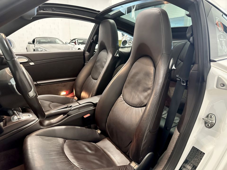 PORSCHE 911 Type 997.2 Targa 4S 3.8 385ch PDK7 - Le Hangar Bordelais - image 3