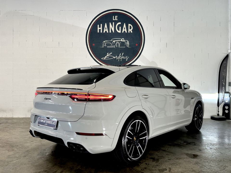 PORSCHE CAYENNE E-HYBRID Coupé V6 3.0 462ch Tiptronic8 S - Performance et élégance au rendez-vous - 87 990 € - image 8