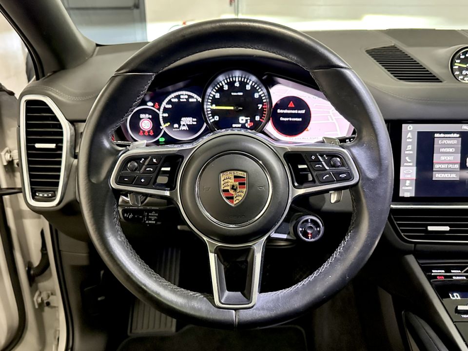 PORSCHE CAYENNE E-HYBRID Coupé V6 3.0 462ch Tiptronic8 S - Performance et élégance au rendez-vous - 87 990 € - image 13