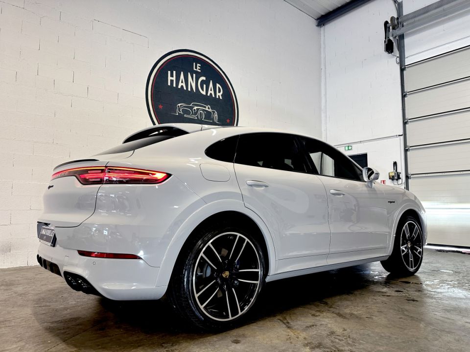 PORSCHE CAYENNE E-HYBRID Coupé V6 3.0 462ch Tiptronic8 S - Performance et élégance au rendez-vous - 87 990 € - image 20