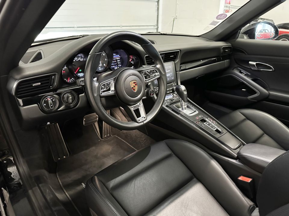 Porsche 911 Type 991.2 Carrera 4S Coupé 3.0 420ch PDK7 - Performance et Élégance - 112 990 € - image 1
