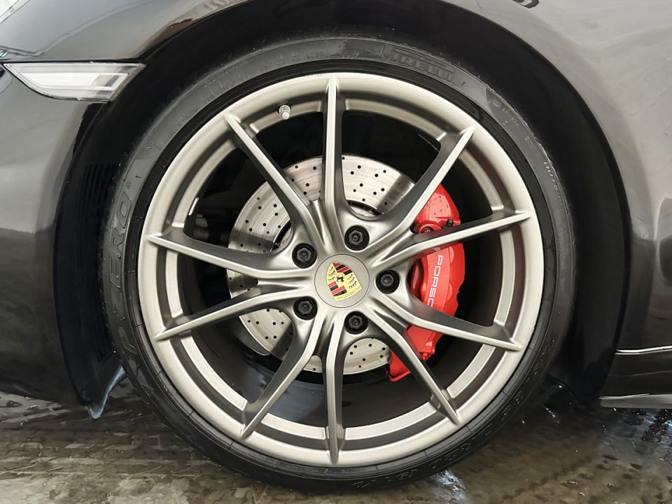 Porsche 911 Type 991.2 Carrera 4S Coupé 3.0 420ch PDK7 - Performance et Élégance - 112 990 € - image 15