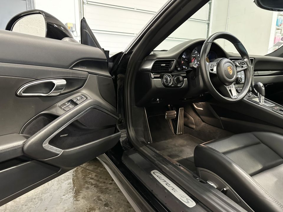 Porsche 911 Type 991.2 Carrera 4S Coupé 3.0 420ch PDK7 - Performance et Élégance - 112 990 € - image 16