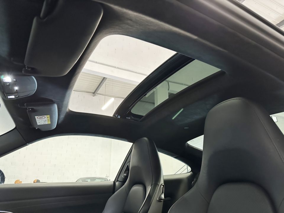 Porsche 911 Type 991.2 Carrera 4S Coupé 3.0 420ch PDK7 - Performance et Élégance - 112 990 € - image 18