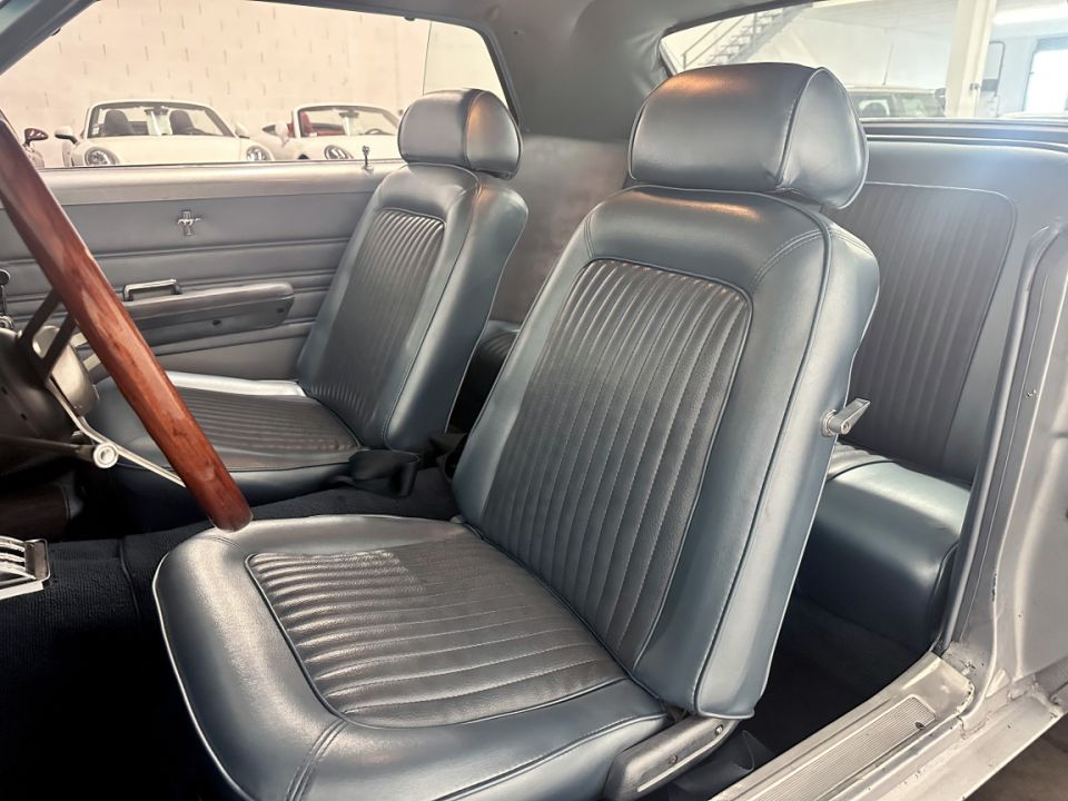 Ford Mustang Coupé 302 CI V8 4.9 210ch BVA3 - 1969 - 29 990 € - image 3