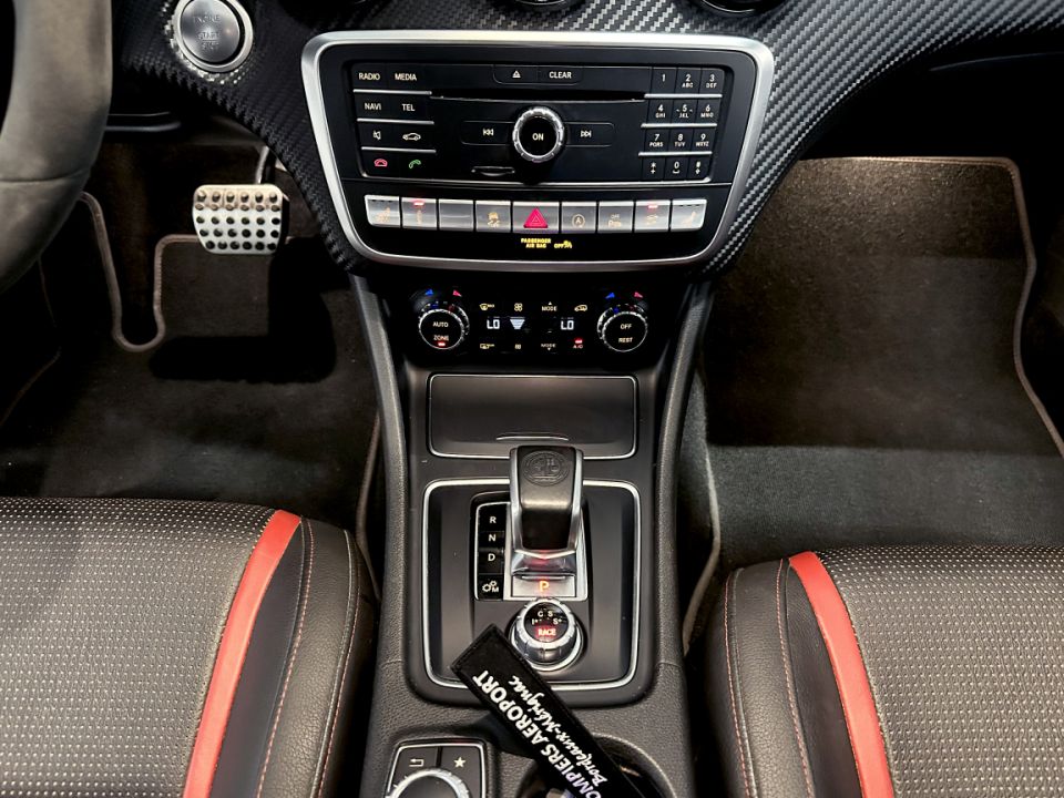 MERCEDES A45 AMG 4MATIC – Précision Allemande et Design Radical - 30 990 € - image 20