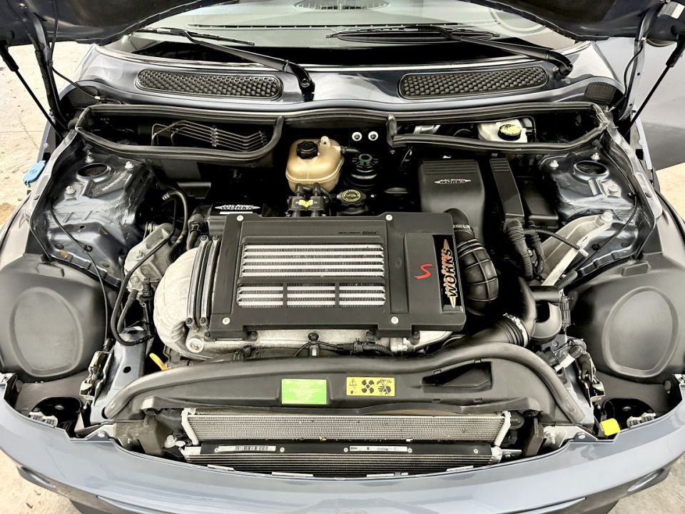 MINI Cooper S John Cooper Works GP1 R53 Edition 1.6 218ch BVM6 - Performance et Exclusivité - 34 990 € - image 18