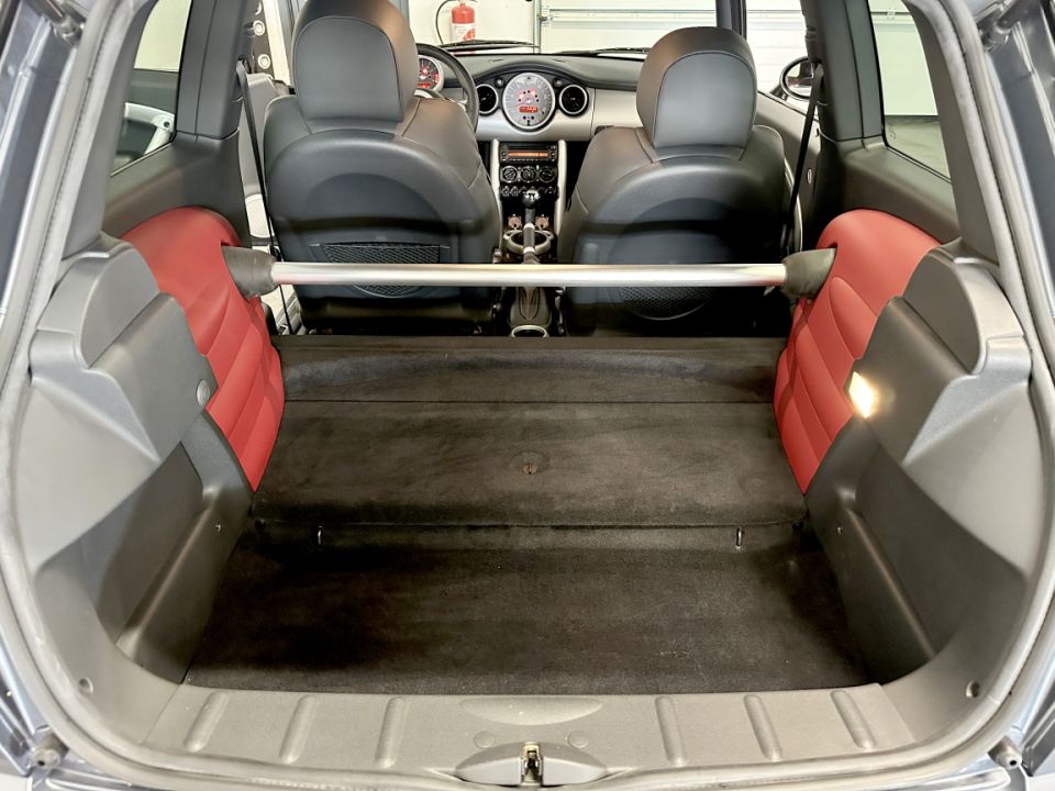 MINI Cooper S John Cooper Works GP1 R53 Edition 1.6 218ch BVM6 - Performance et Exclusivité - 34 990 € - image 20