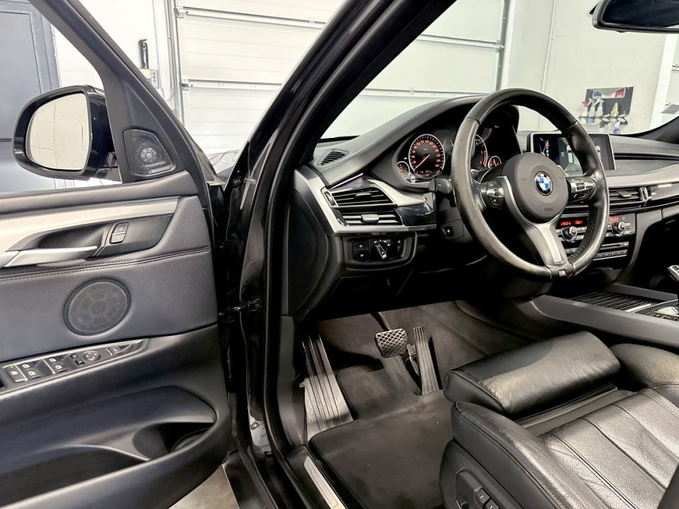 B.M.W. X5 xDrive30d 3.0 258ch BVA8 Exclusive - Le Hangar Bordelais - image 19