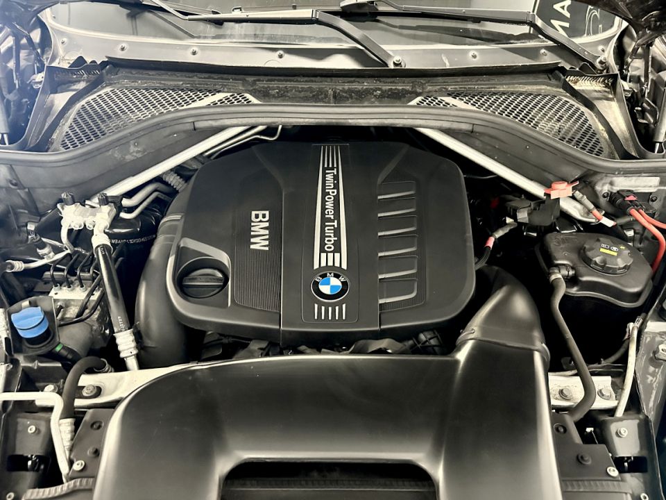 B.M.W. X5 xDrive30d 3.0 258ch BVA8 Exclusive - Le Hangar Bordelais - image 21
