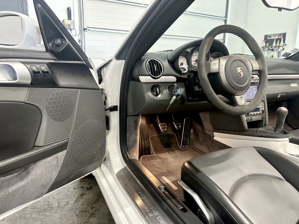 PORSCHE BOXSTER S Type 987 3.4 303ch BVM6 Design Edition 2 N°126/500 - Le Hangar Bordelais - image 16