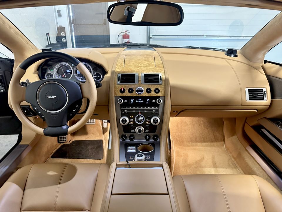 Aston Martin Rapide V12 5.9 477ch Touchtronic6 - Performance et Luxe au Rendez-vous - 69 990 € - image 11