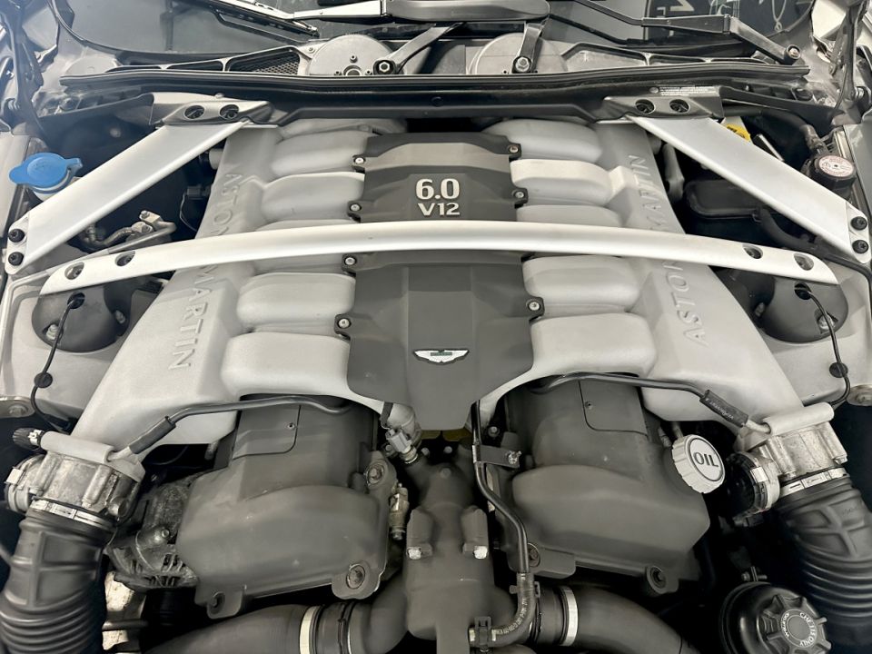 Aston Martin Rapide V12 5.9 477ch Touchtronic6 - Performance et Luxe au Rendez-vous - 69 990 € - image 19