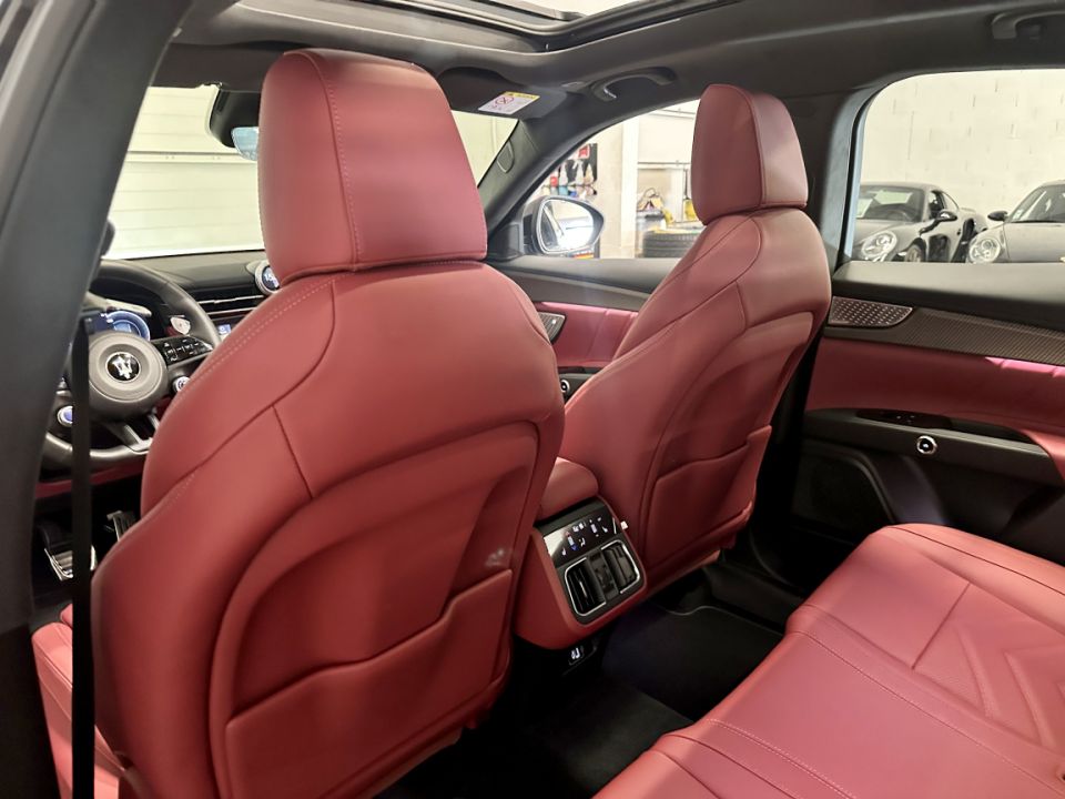 MASERATI GRECALE 410 kW 105 kWh AWD Folgore 557 ch BVA - Design raffiné et technologies avancées - 94 990 € - image 7