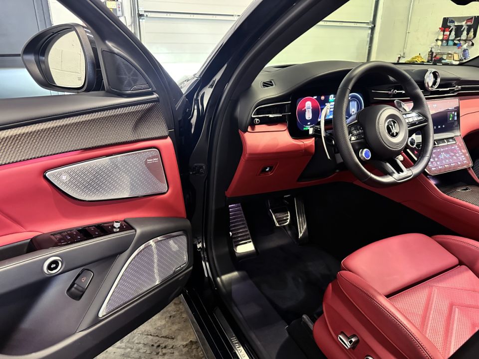 MASERATI GRECALE 410 kW 105 kWh AWD Folgore 557 ch BVA - Design raffiné et technologies avancées - 94 990 € - image 18