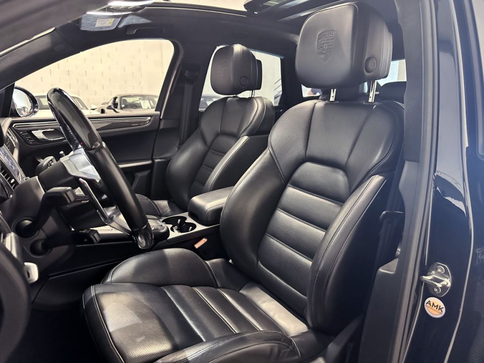 Porsche Macan Turbo V6 3.6 440ch Pack Performance PDK7 - SUV Hautes Performances - 60 990 € - image 3