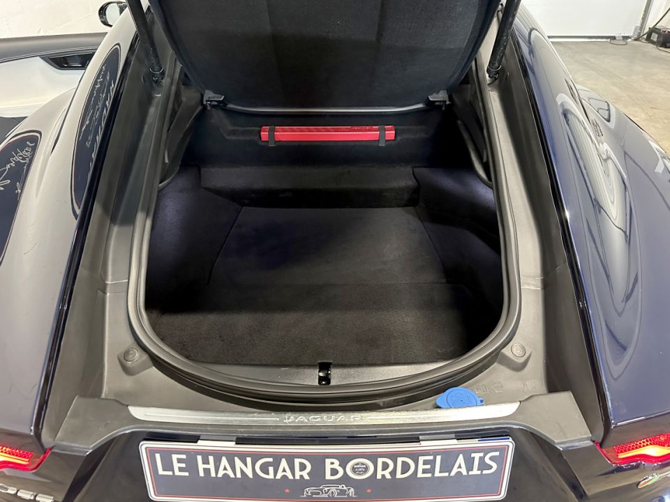 Jaguar F-TYPE R Coupé V8 Compresseur 5.0 575ch BVA8 - Performance et Raffinement - 109 990 € - image 20