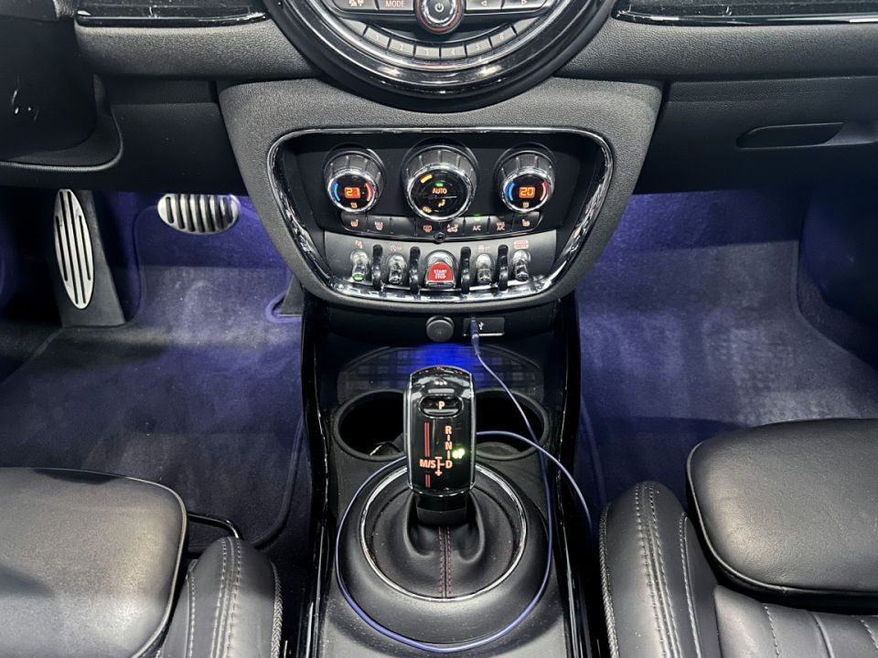MINI Clubman F54 LCI John Cooper Works 2.0 306ch BVA8 ALL4 - Rebel Green métallisée - 29 990 € - image 21